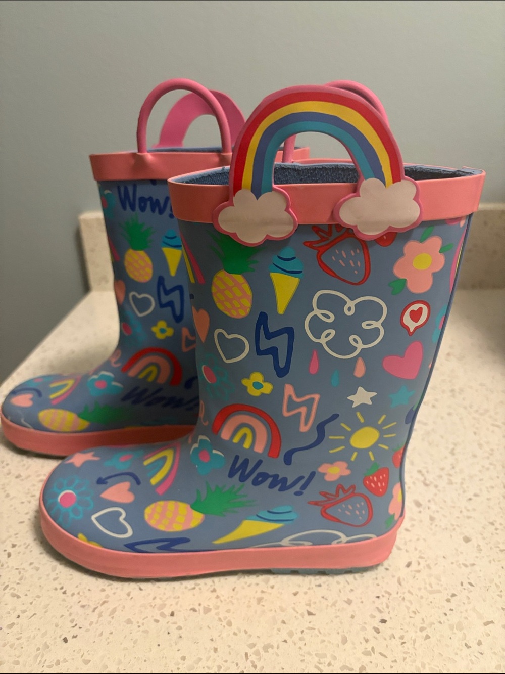 Kids Rainbow Handle Rain Boots - Blue with Pink Trim